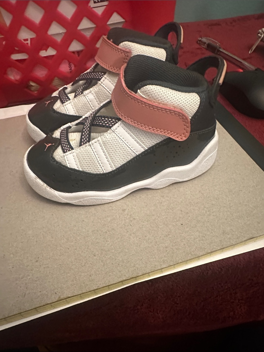 Jordan Kids White, Black and Pink Low-Top Sneakers - Picture 3 of 5